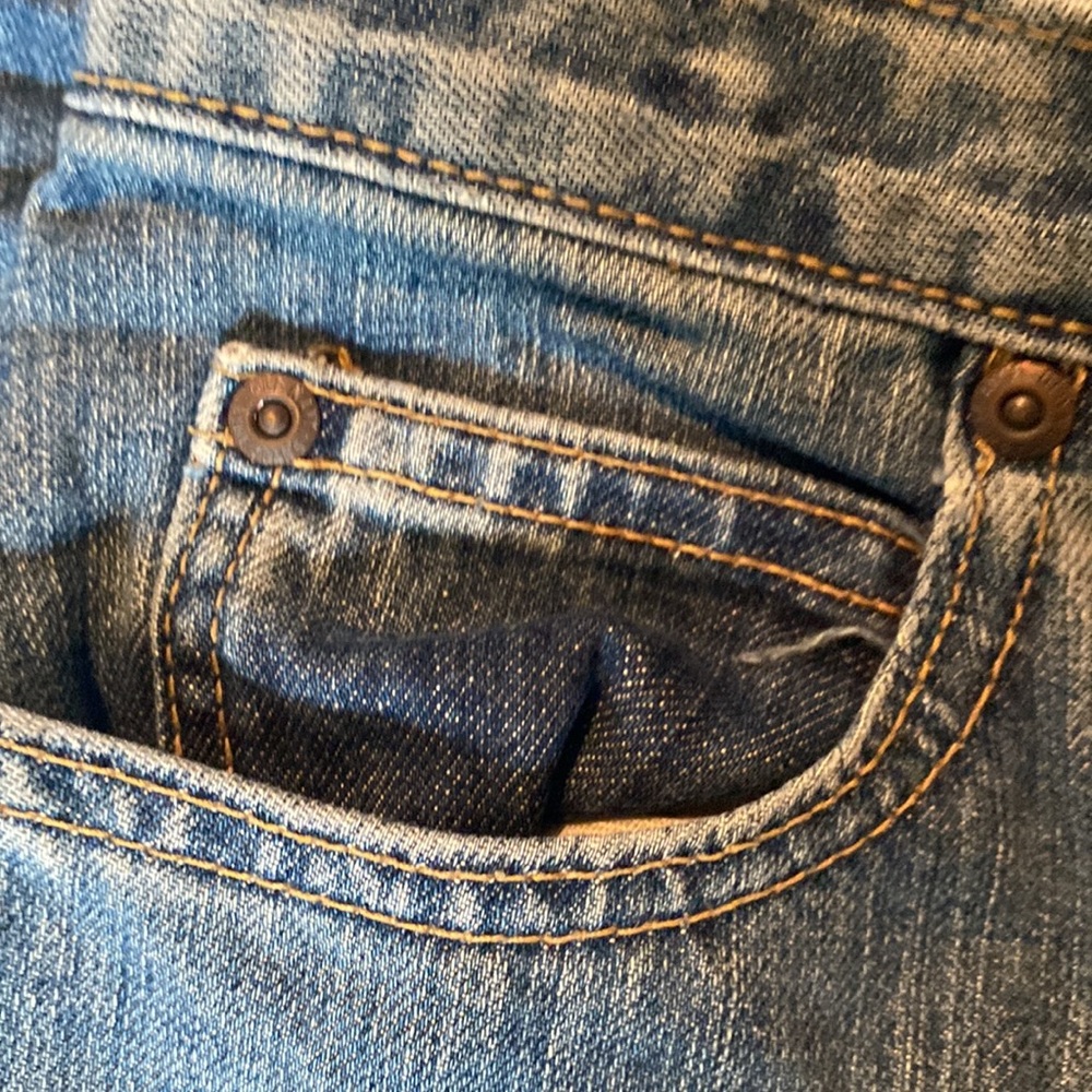 Vintage Old Navy Slim Distressed Flare Jeans - Picture 3 of 8